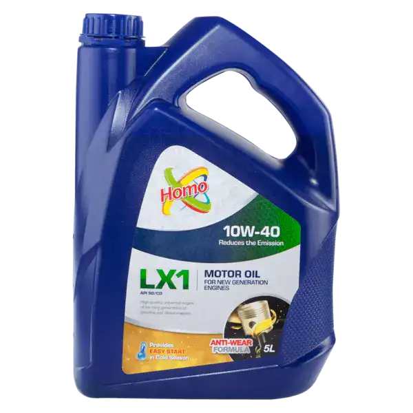 A 5-liter container of Homo 10W-40 motor oil, designed for engine lubrication and protection